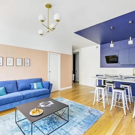 Blue Design 2bdr Flat In The Heart Of Bastille Apartment