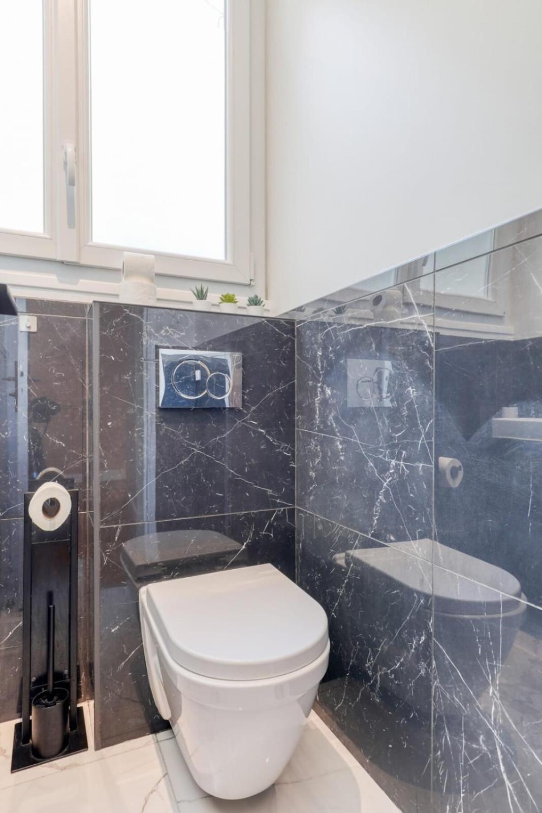 Blue Design 2bdr Flat In The Heart Of Bastille Parigi