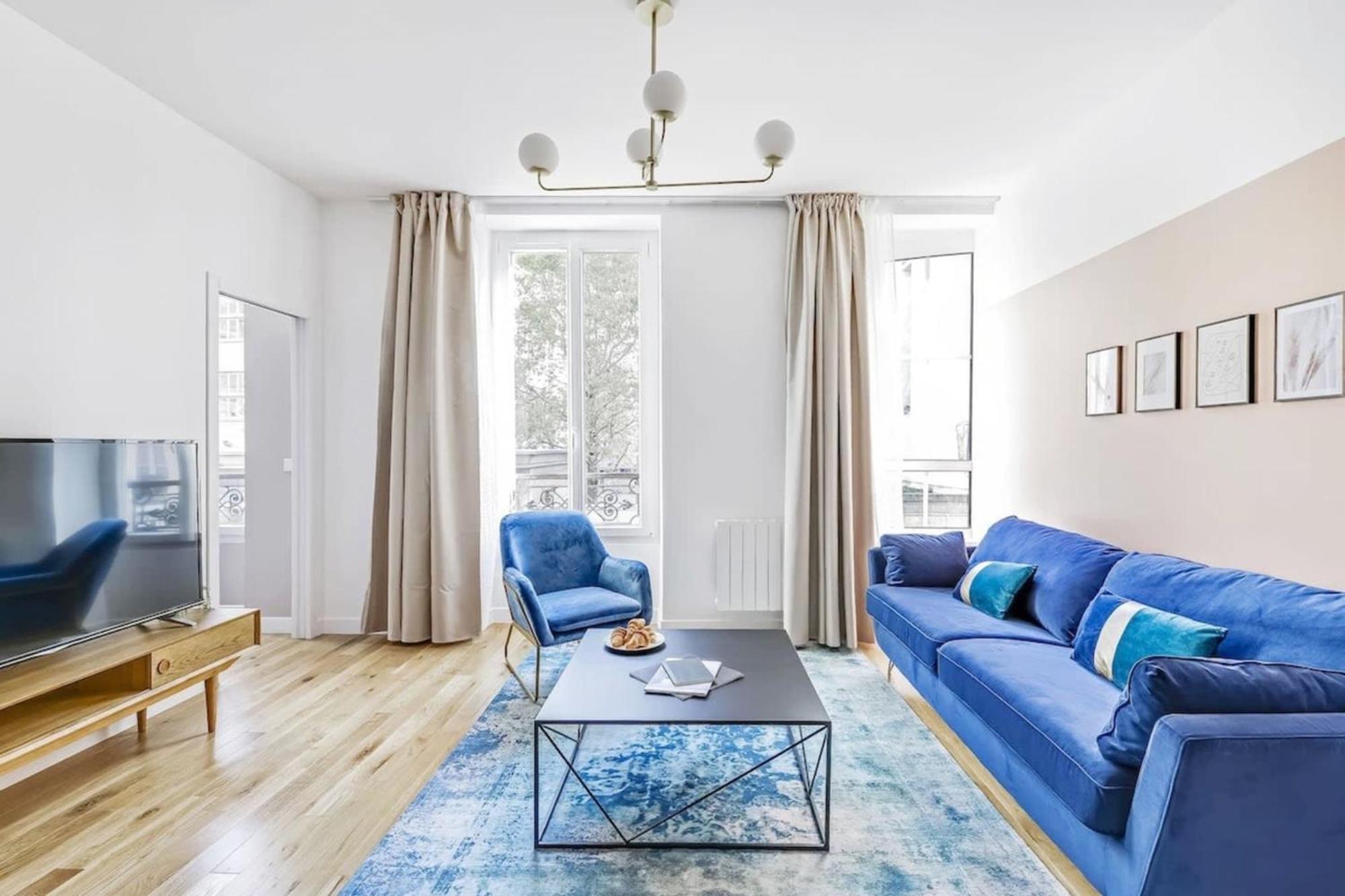 Blue Design 2bdr Flat In The Heart Of Bastille