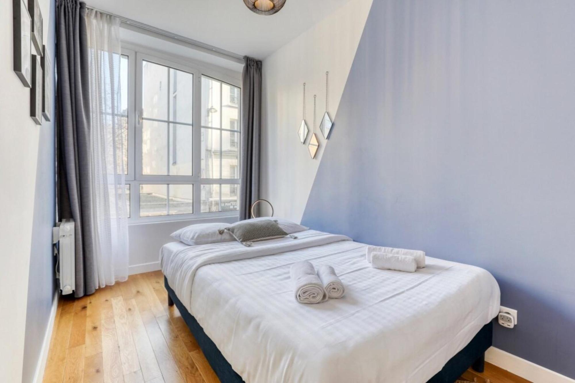 Blue Design 2bdr Flat In The Heart Of Bastille *
